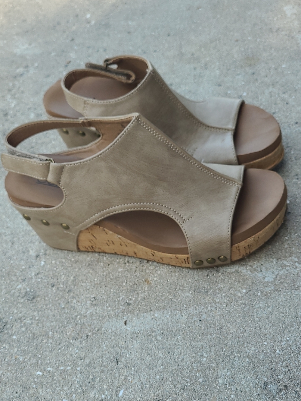 Corkys Light WeightWomen's Taupe Cork Wedge Sandals - Comfort Slingback Size 8